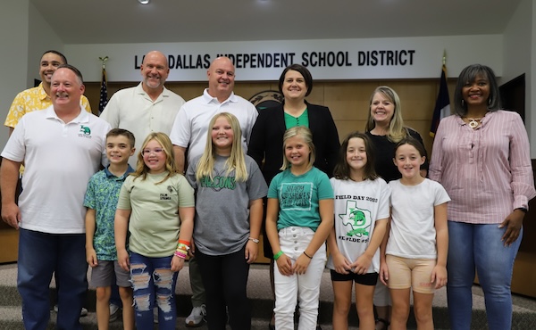 How two superintendents strive to be “real people”